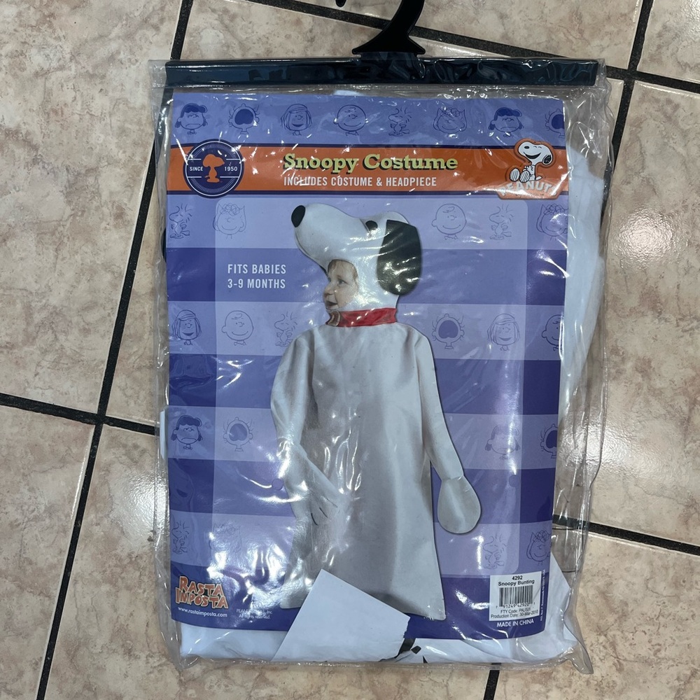 Peanuts Snoopy Baby Costume - White and Black